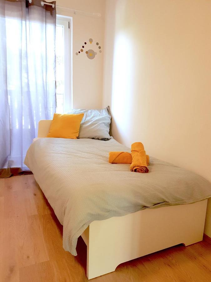 Apartament Theox No 3 Fur 5 Personen Mit Balkon Duisburg Zewnętrze zdjęcie