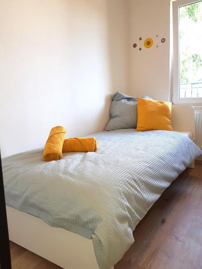 Apartament Theox No 3 Fur 5 Personen Mit Balkon Duisburg Zewnętrze zdjęcie
